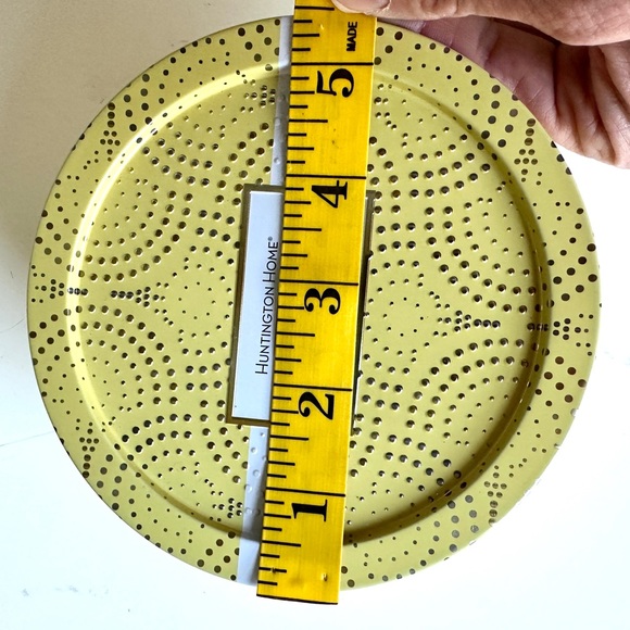 Huntington Home Lemon Cookie Candle with 3 wicks in decorative yellow gold tin. - Picture 8 of 9